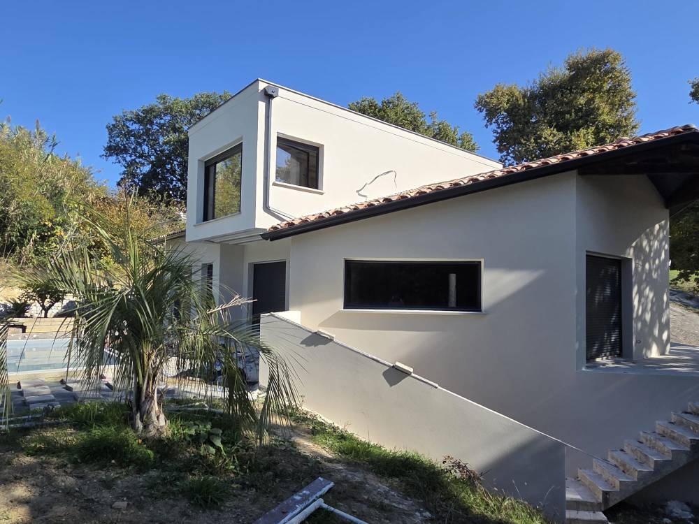 RAVALEMENT RAVALEMENT