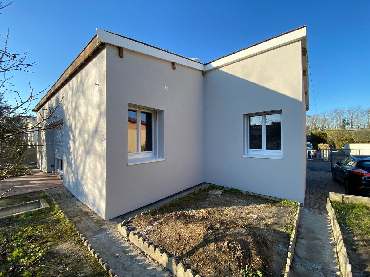 Beauzelle : Façade, isolation par l'extérieur, après travaux