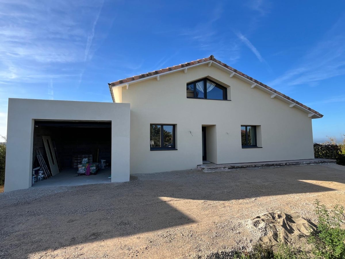 Montauban, 195 m² : Façade, isolation par l'extérieur, après travaux