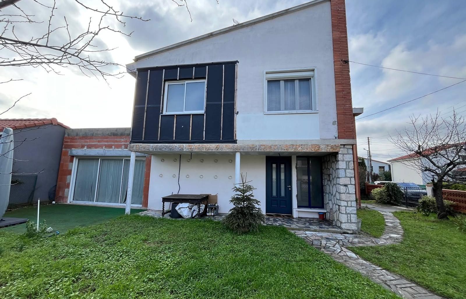 Maison isolée par l'extérieur à Toulouse 31200, avant